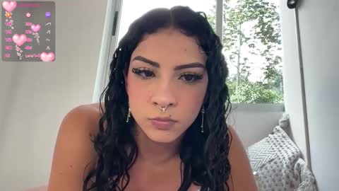 Snapshot of mrandmrsrivas chatting on 12/20/25, 07:10 mrandmrsrivas online show from 12/20/25, 07:10