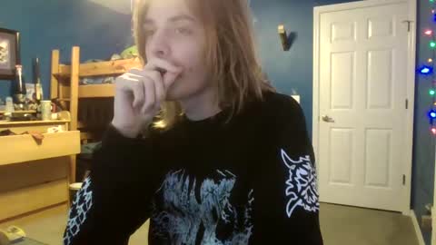 Ant online show from 01/01/25, 02:41