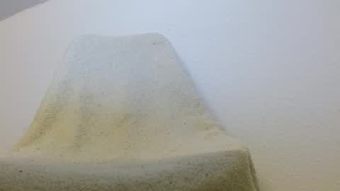 Snapshot of mrbenedikt1 chatting on 12/16/25, 05:51 mrbenedikt1 online show from 12/16/25, 05:51