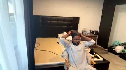 MrBigDThomas online show from 03/08/26, 02:54