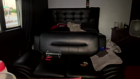 MrBigDThomas online show from 03/27/26, 01:33