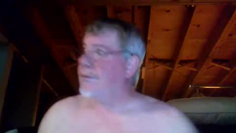 Snapshot of mrblade666 chatting on 10/25/25, 11:51 mrblade666 online show from 10/25/25, 11:51