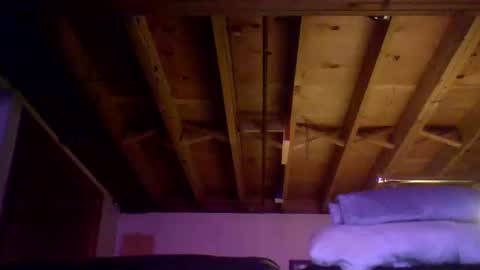 Snapshot of mrblade666 chatting on 11/08/25, 12:38 mrblade666 online show from 11/08/25, 12:38