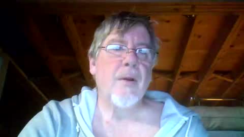 Snapshot of mrblade666 chatting on 12/22/25, 11:29 mrblade666 online show from 12/22/25, 11:29