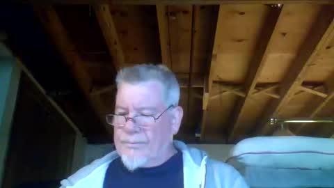 Snapshot of mrblade666 chatting on 04/27/26, 10:46 mrblade666 online show from 04/27/26, 10:46