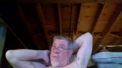 Snapshot of mrblade666 chatting on 05/12/26, 10:12 mrblade666 online show from 05/12/26, 10:12