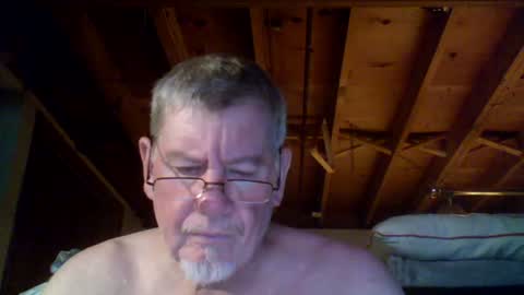 Snapshot of mrblade666 chatting on 07/14/26, 12:13 mrblade666 online show from 07/14/26, 12:13