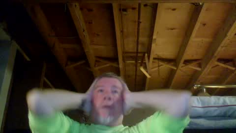 Snapshot of mrblade666 chatting on 07/14/26, 10:32 mrblade666 online show from 07/14/26, 10:32