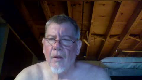 Snapshot of mrblade666 chatting on 07/17/26, 12:06 mrblade666 online show from 07/17/26, 12:06