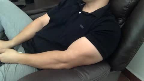 Snapshot of mrbree chatting on 10/30/25, 07:14 Mr Bree online show from 10/30/25, 07:14