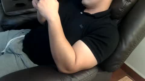 Snapshot of mrbree chatting on 11/12/25, 06:41 Mr Bree online show from 11/12/25, 06:41