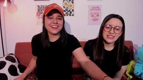 Laura online show from 04/28/26, 05:56