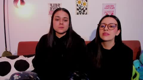 Laura online show from 06/02/26, 04:47