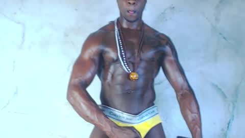 Snapshot of mrbyronstallion chatting on 10/20/25, 04:07 byron online show from 10/20/25, 04:07