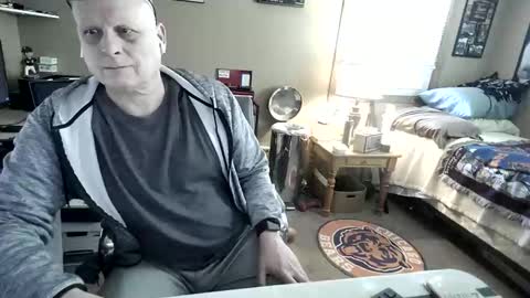 MrClean55 online show from 12/19/25, 04:58