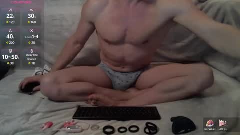 Snapshot of mrco911312 chatting on 12/31/24, 06:02 mrco911312 online show from 12/31/24, 06:02