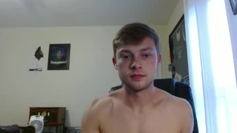 Snapshot of mrcoolguy68 chatting on 02/10/25, 06:45 mrcoolguy68 online show from 02/10/25, 06:45