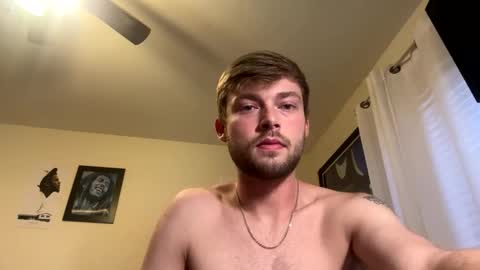 Snapshot of mrcoolguy68 chatting on 11/08/25, 03:45 mrcoolguy68 online show from 11/08/25, 03:45