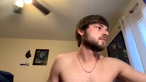 Snapshot of mrcoolguy68 chatting on 01/14/26, 04:12 mrcoolguy68 online show from 01/14/26, 04:12