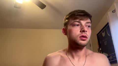 Snapshot of mrcoolguy68 chatting on 04/07/26, 02:50 mrcoolguy68 online show from 04/07/26, 02:50