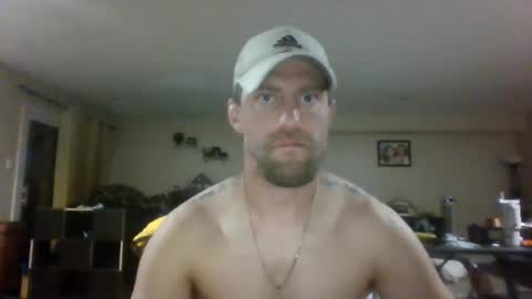Snapshot of mrcumfixit chatting on 06/17/26, 12:57 mrcumfixit online show from 06/17/26, 12:57