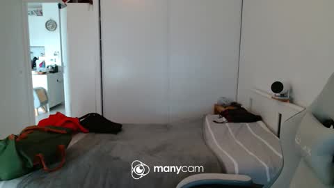 mrdr000 online show from 05/03/26, 03:18