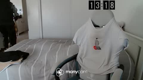 Snapshot of mrdr0o0o chatting on 11/20/25, 12:16 mrdr0o0o online show from 11/20/25, 12:16