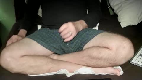 Snapshot of mrericsmith chatting on 11/19/25, 05:40 mrericsmith email hidnnn online show from 11/19/25, 05:40