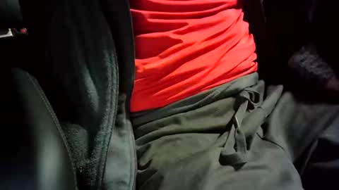 Snapshot of mrf388 chatting on 10/03/25, 06:10 IwantU2WatchME online show from 10/03/25, 06:10