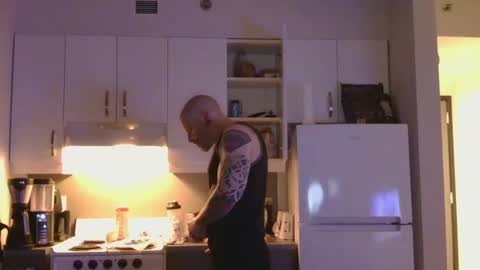 IwantU2WatchME online show from 04/04/26, 10:24