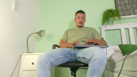 Mr Fox online show from 11/17/25, 11:16