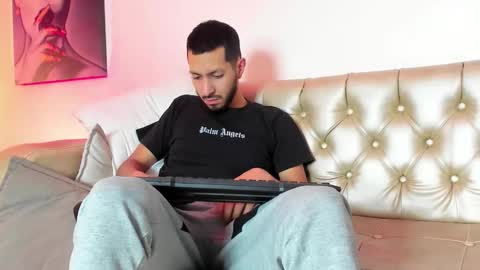 Andy online show from 03/29/26, 01:44