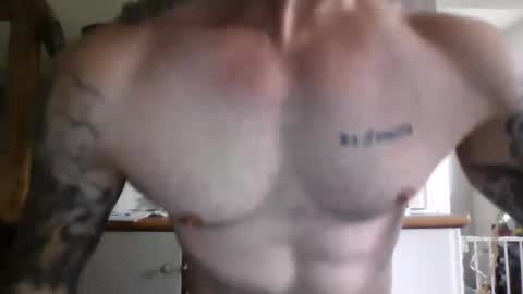 Snapshot of mrga591904 chatting on 06/06/26, 03:50 mrga591904 online show from 06/06/26, 03:50