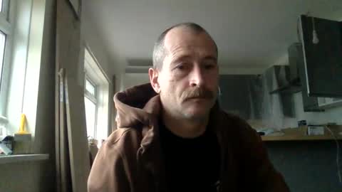 Snapshot of mrgoodkat79 chatting on 01/01/25, 11:27 mrgoodkat79 online show from 01/01/25, 11:27