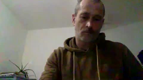 Snapshot of mrgoodkat79 chatting on 02/27/25, 07:58 mrgoodkat79 online show from 02/27/25, 07:58