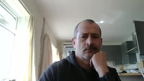 Snapshot of mrgoodkat79 chatting on 03/01/25, 01:18 mrgoodkat79 online show from 03/01/25, 01:18
