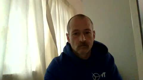 Snapshot of mrgoodkat79 chatting on 03/10/25, 07:42 mrgoodkat79 online show from 03/10/25, 07:42