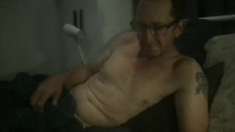 Snapshot of mrgray11xxx chatting on 10/04/25, 06:17 mrgray11xxx aussie online show from 10/04/25, 06:17