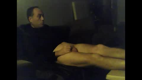 Snapshot of mrhandsomelovee chatting on 01/09/25, 07:18 Nikola online show from 01/09/25, 07:18