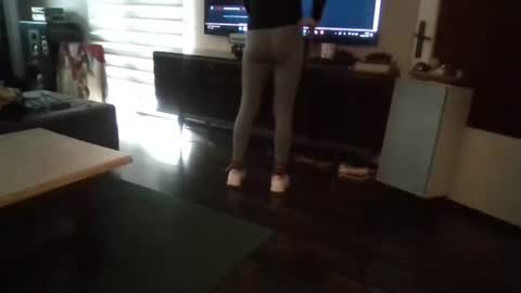 Snapshot of mrhandsomelovee chatting on 01/14/25, 09:35 Nikola online show from 01/14/25, 09:35