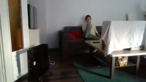 Snapshot of mrhandsomelovee chatting on 01/19/25, 07:46 Nikola online show from 01/19/25, 07:46