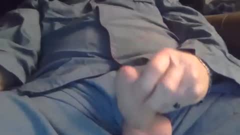 Snapshot of mrhollar chatting on 12/04/24, 12:52 mrhollar online show from 12/04/24, 12:52