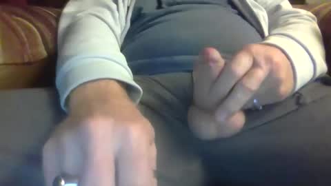 Snapshot of mrhollar chatting on 01/24/25, 11:23 mrhollar online show from 01/24/25, 11:23