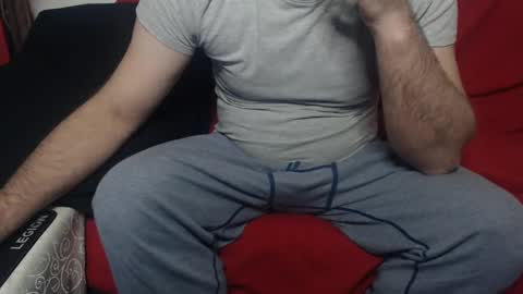 Snapshot of mrhorny_2023 chatting on 01/11/25, 09:47 Your Mister online show from 01/11/25, 09:47