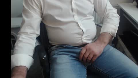 Snapshot of mrhorny_2023 chatting on 01/14/25, 07:06 Your Mister online show from 01/14/25, 07:06