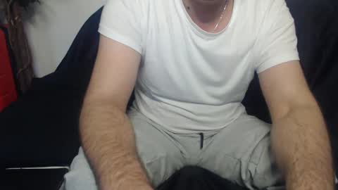 Snapshot of mrhorny_2023 chatting on 01/23/25, 08:36 Your Mister online show from 01/23/25, 08:36