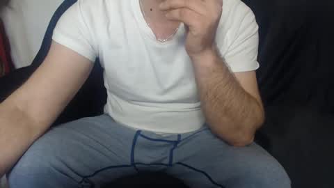 Snapshot of mrhorny_2023 chatting on 01/27/25, 08:07 Your Mister online show from 01/27/25, 08:07