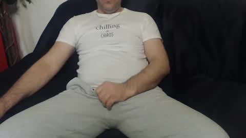 Snapshot of mrhorny_2023 chatting on 02/04/25, 08:35 Your Mister online show from 02/04/25, 08:35