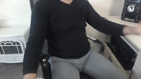 Snapshot of mrhorny_2023 chatting on 02/10/25, 09:04 Your Mister online show from 02/10/25, 09:04