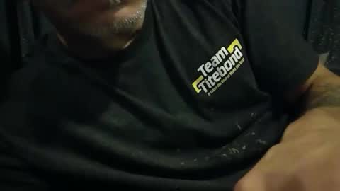 Snapshot of mrj1979 chatting on 11/12/25, 01:39 mrj1979 online show from 11/12/25, 01:39